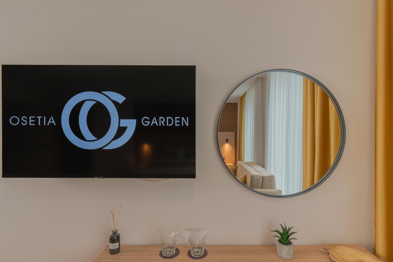 מומצ'ילגראד Hotel Osetia Garden מראה חיצוני תמונה