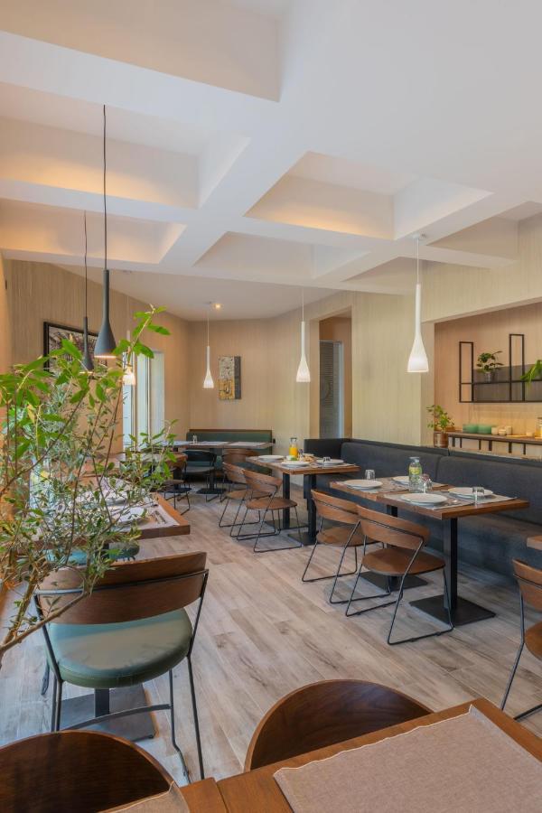 מומצ'ילגראד Hotel Osetia Garden מראה חיצוני תמונה